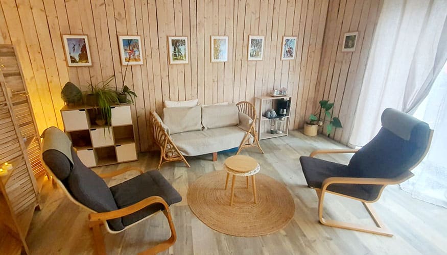 Cabinet de consultation de Solène Raude à Sarlat, espace dédié à l’accompagnement thérapeutique des couples